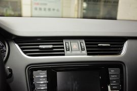 2015款斯柯达明锐1.6L