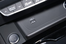 2023款奥迪A4L