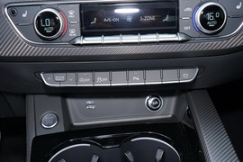 2023款奥迪A4L