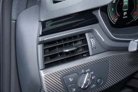 2023款奥迪A4L