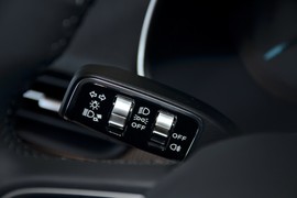 2023款红旗E-QM5