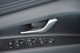 2023款现代伊兰特