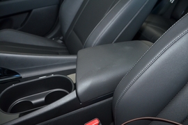 2023款现代伊兰特