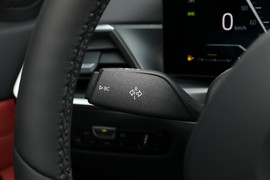 2024款宝马325i