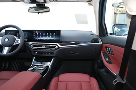2024款宝马320Li