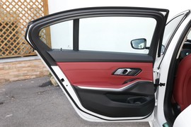 2024款宝马320Li