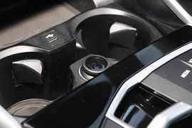 2024款宝马320Li