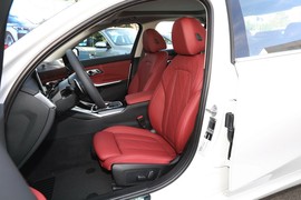 2024款宝马320Li