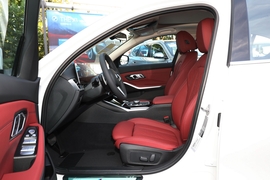 2024款宝马320Li