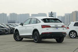 2023款奥迪Q5L