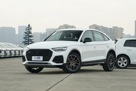 2023款奥迪Q5L