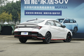 2023款现代伊兰特