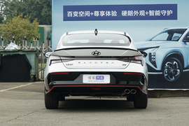 2023款现代伊兰特