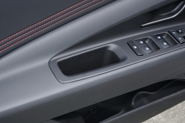 2023款现代伊兰特