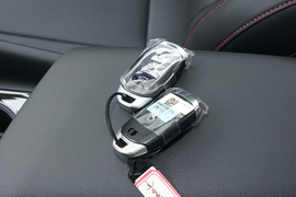 2023款现代伊兰特