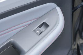 2024款大众凌渡L