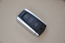 2012款中华V5