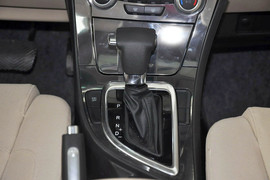 2012款中华V5