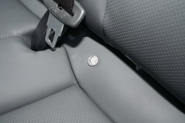 2024款奇瑞艾瑞泽5