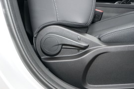 2024款奇瑞艾瑞泽5