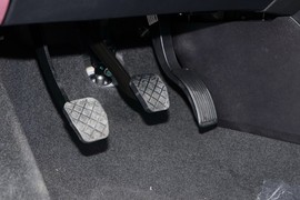 2024款奇瑞艾瑞泽5