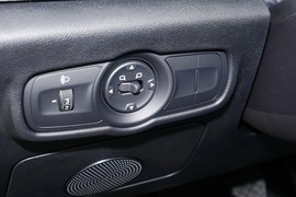 2024款奇瑞艾瑞泽5