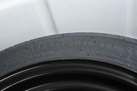 2024款奇瑞艾瑞泽5