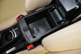 2012款中华V5