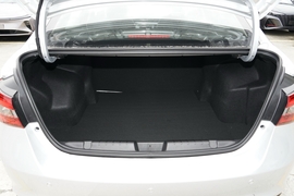 2024款奇瑞艾瑞泽5