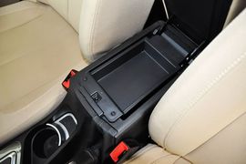 2012款中华V5