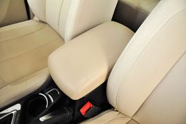 2012款中华V5