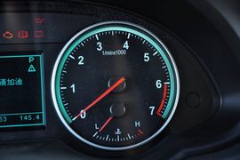 2012款中华V5