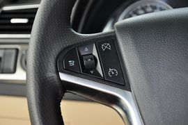 2012款中华V5