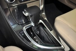 2012款中华V5