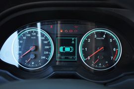 2012款中华V5