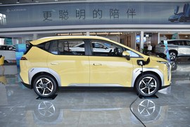 2023款埃安AION