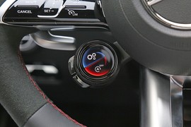 2023款奔驰AMG