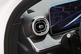 2023款奔驰AMG