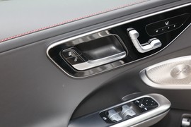 2023款奔驰AMG