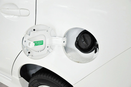 2012款马自达2三厢1.5手动时尚版