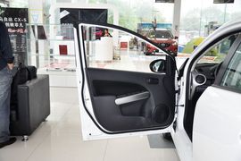 2012款马自达2三厢1.5手动时尚版