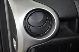 2012款马自达2三厢1.5手动时尚版