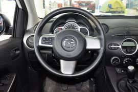 2012款马自达2三厢1.5手动时尚版