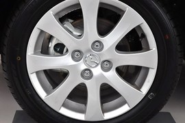 2012款马自达2三厢1.5手动时尚版