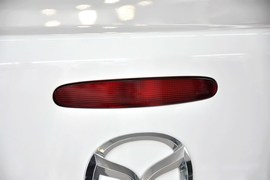 2012款马自达2三厢1.5手动时尚版