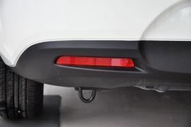 2012款马自达2三厢1.5手动时尚版