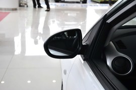 2012款马自达2三厢1.5手动时尚版