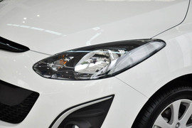 2012款马自达2三厢1.5手动时尚版