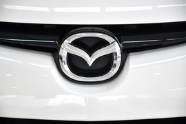 2012款马自达2三厢1.5手动时尚版