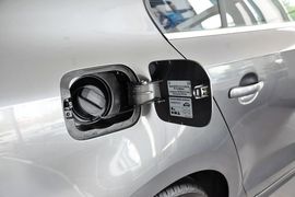 2014款大众速腾1.6L手动舒适型